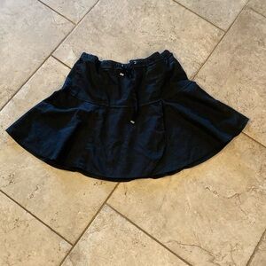 White House Black Market short, flirty, black linen skirt. Size 2.